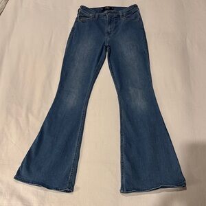 Hollister High-Rise Flare Jeans (6L/28L)